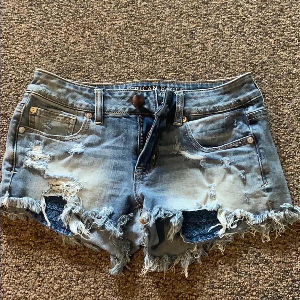 American Eagle super stretch ripped jean shorts